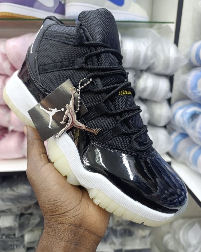 Jordan 11