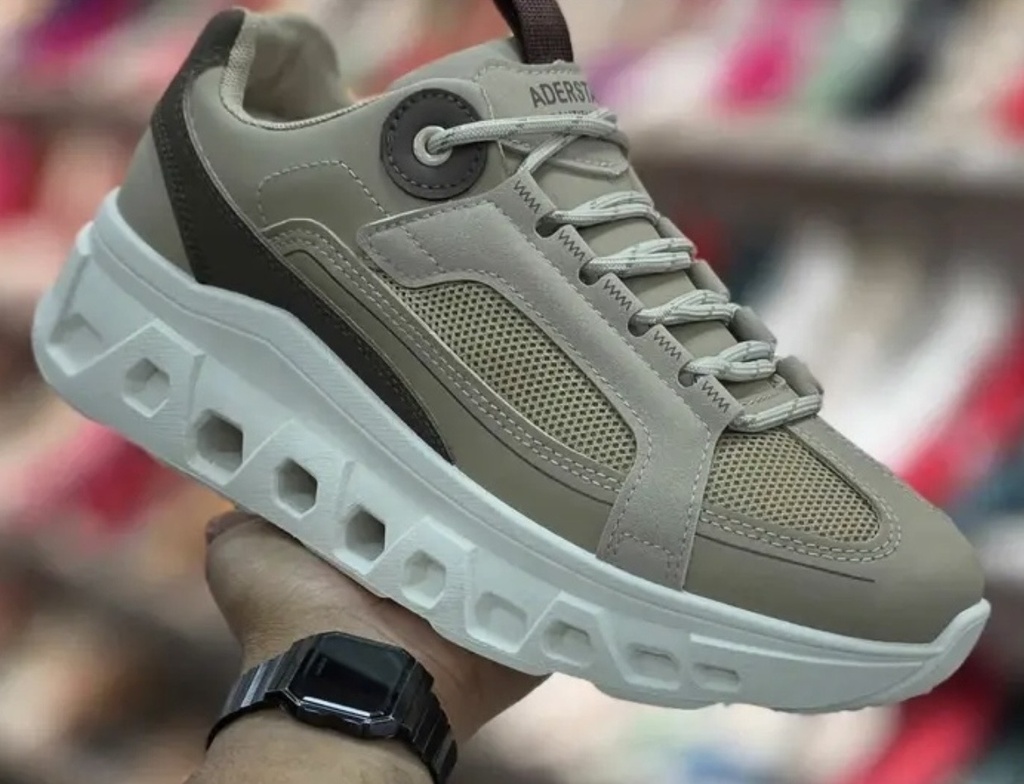 Men’s sneakers