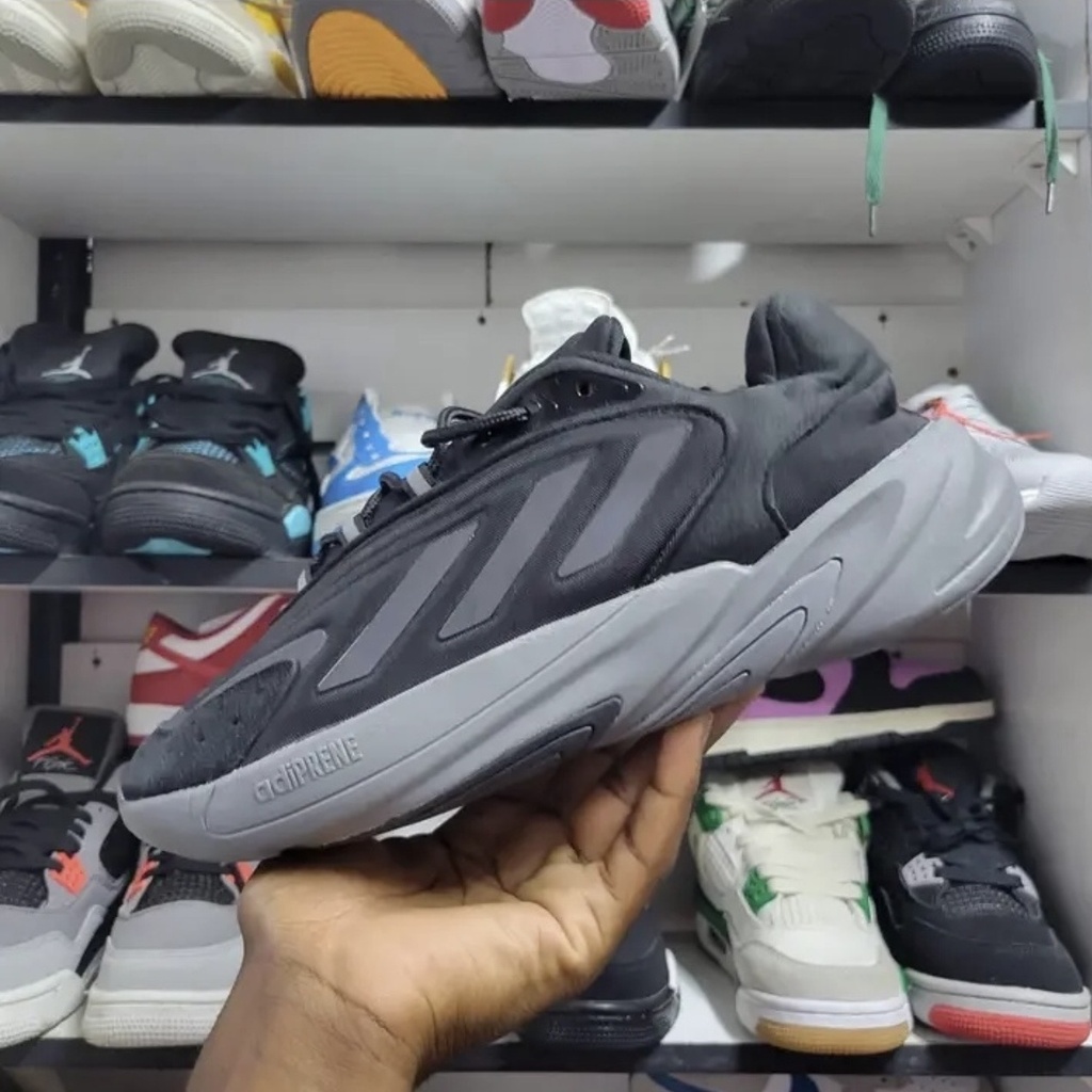 Adidas Ozelia