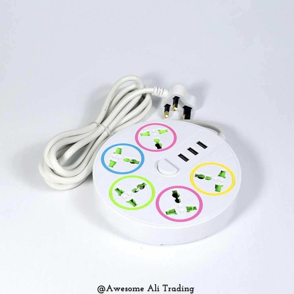 Power adapter with usb port