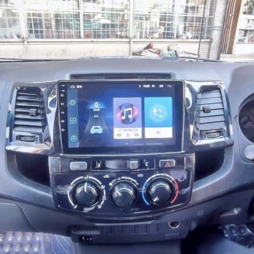 Toyota Hilux D4D android car radio