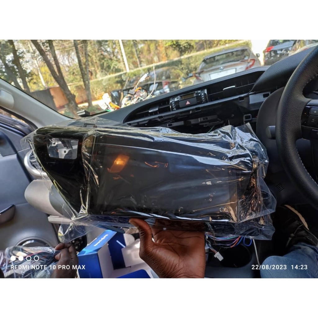 Toyota Hilux GD6 car radio 9 inch