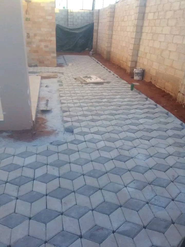 Driveways & Pavements